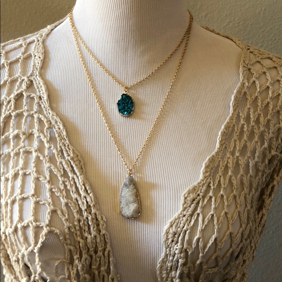 Double Layered Necklace - Picture 3 of 8